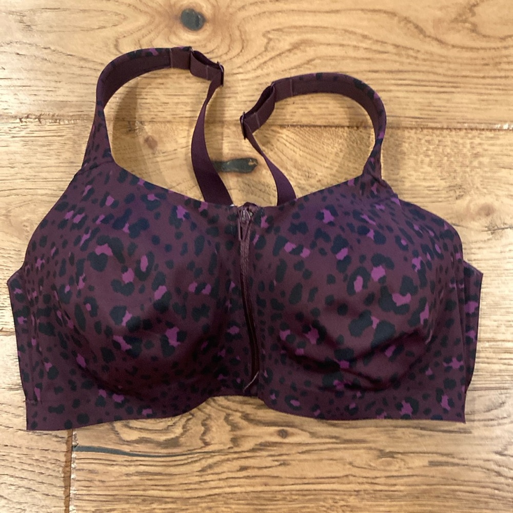 Victorias Secret Knockout Front Close Sports Bra 38DDD